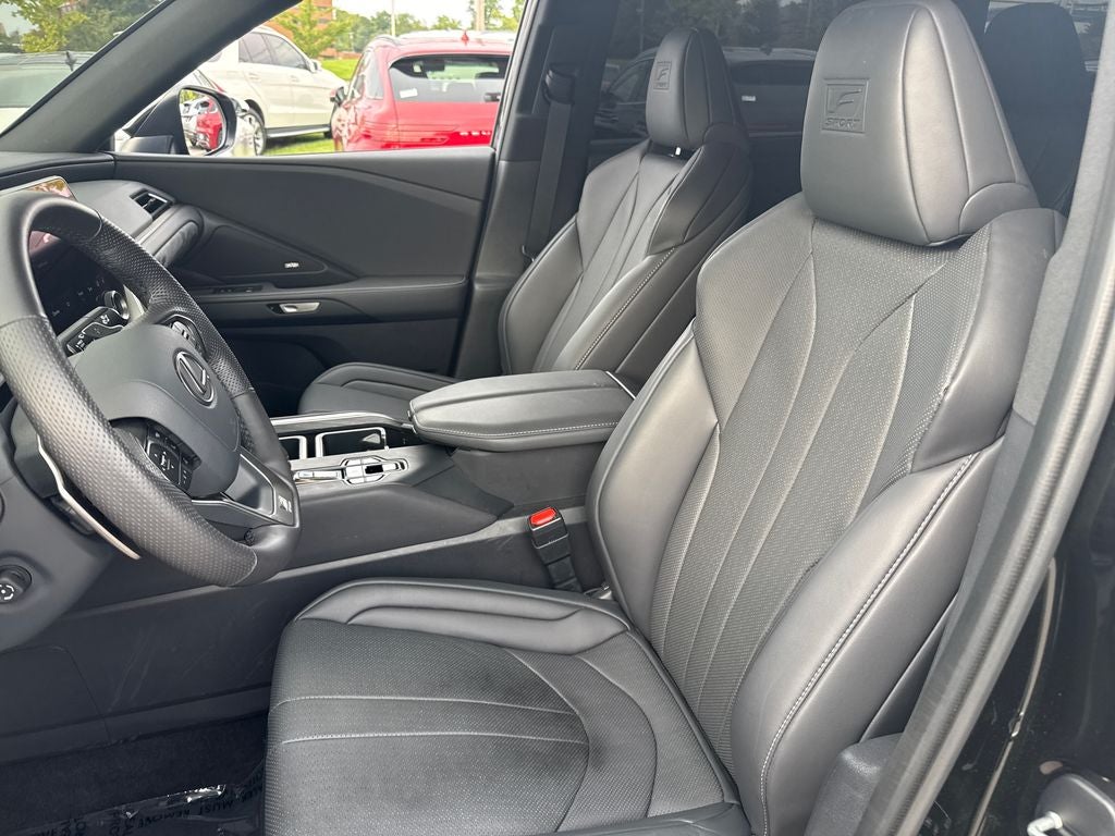 2026 Lexus TX 350 F SPORT Handling