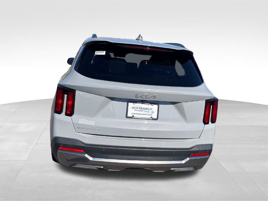 2025 Kia Sorento S