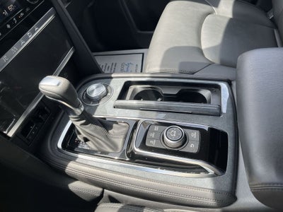 2022 Nissan Armada SV