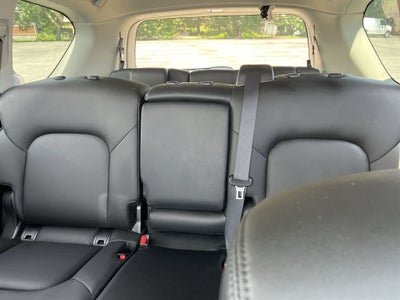 2022 Nissan Armada SV