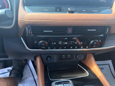 2025 Nissan Rogue Platinum