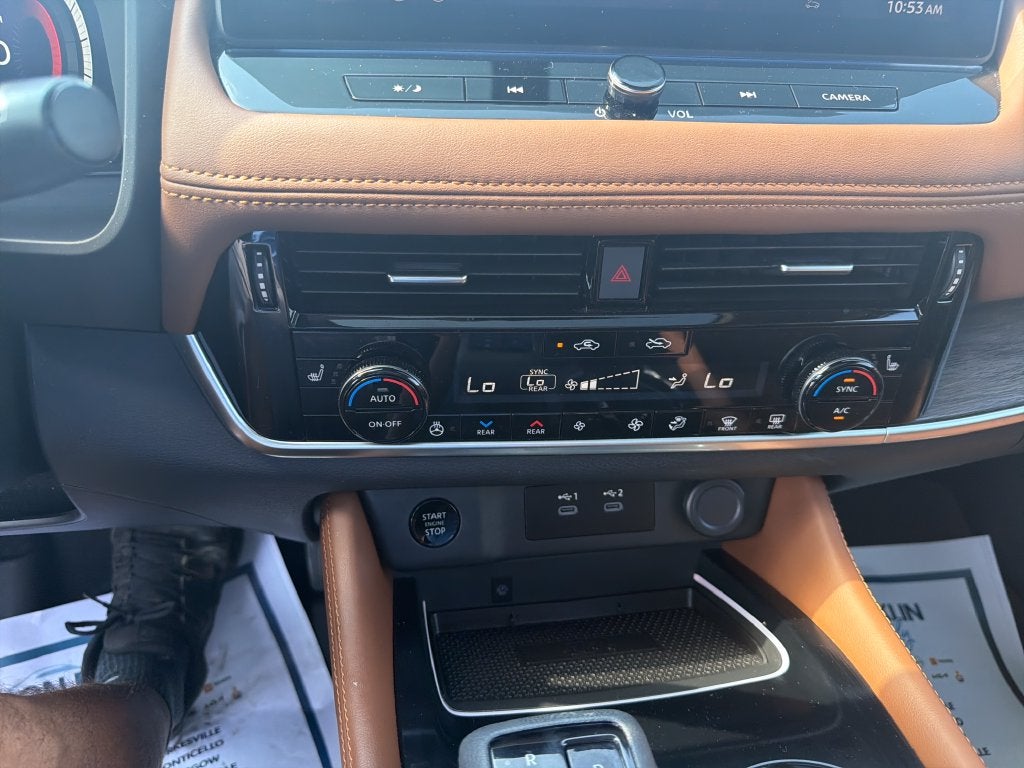 2025 Nissan Rogue Platinum