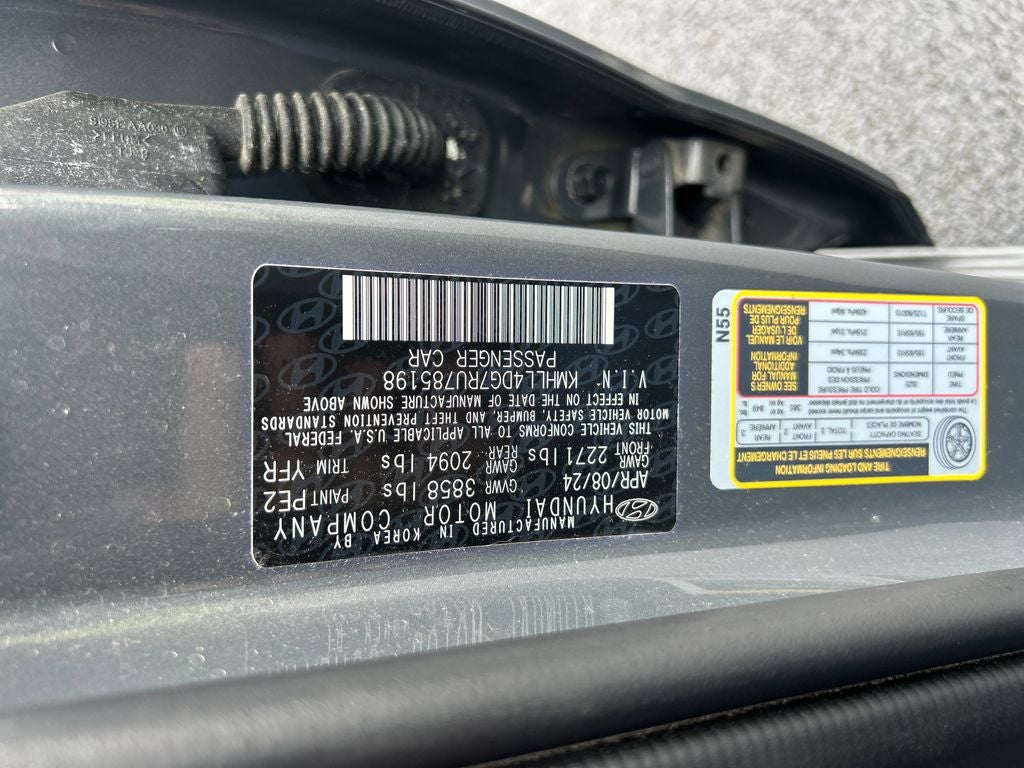 2024 Hyundai Elantra SE