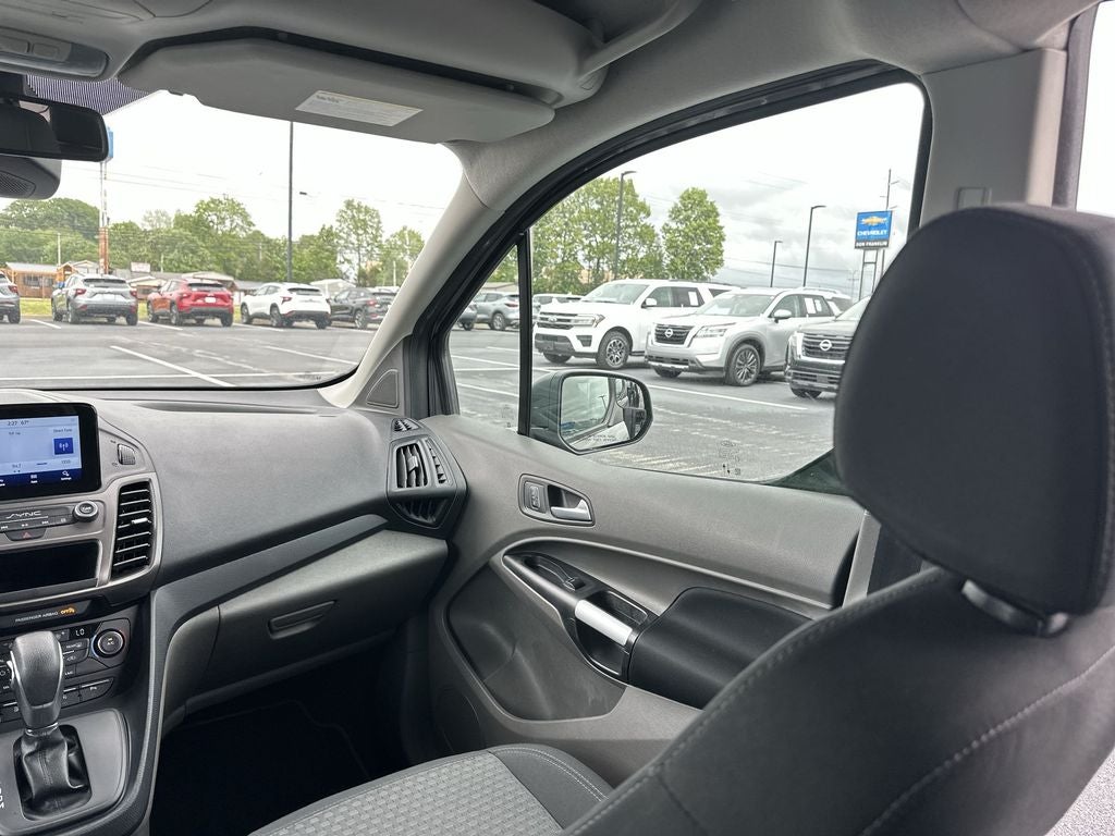 2023 Ford Transit Connect XLT