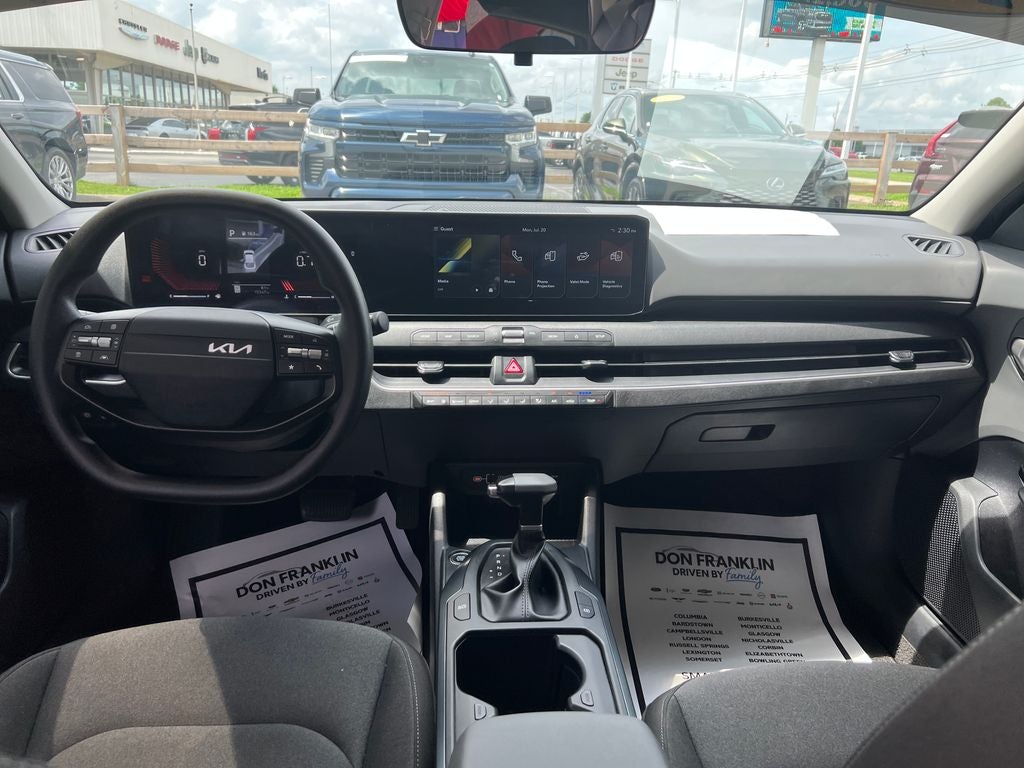 2025 Kia K4 LX