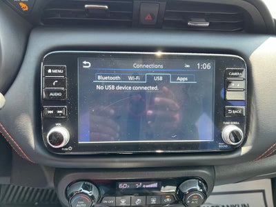 2024 Nissan Kicks SR