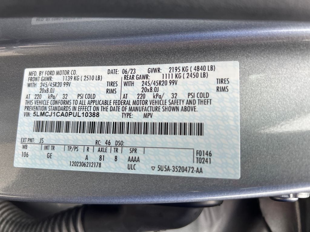 2023 Lincoln Corsair Standard