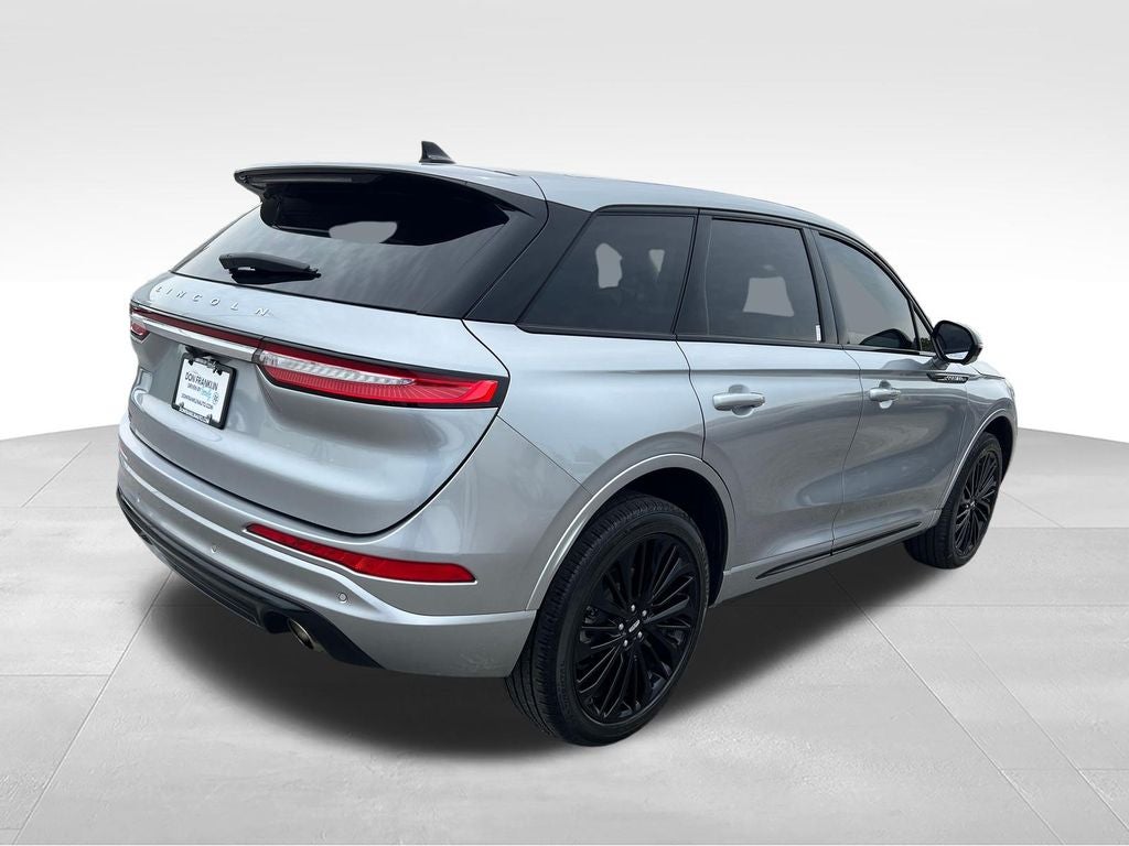 2023 Lincoln Corsair Standard