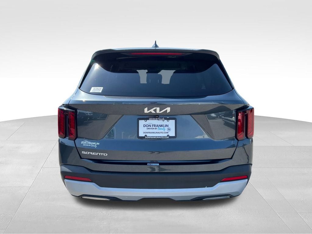 2024 Kia Sorento LX