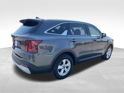 2024 Kia Sorento LX