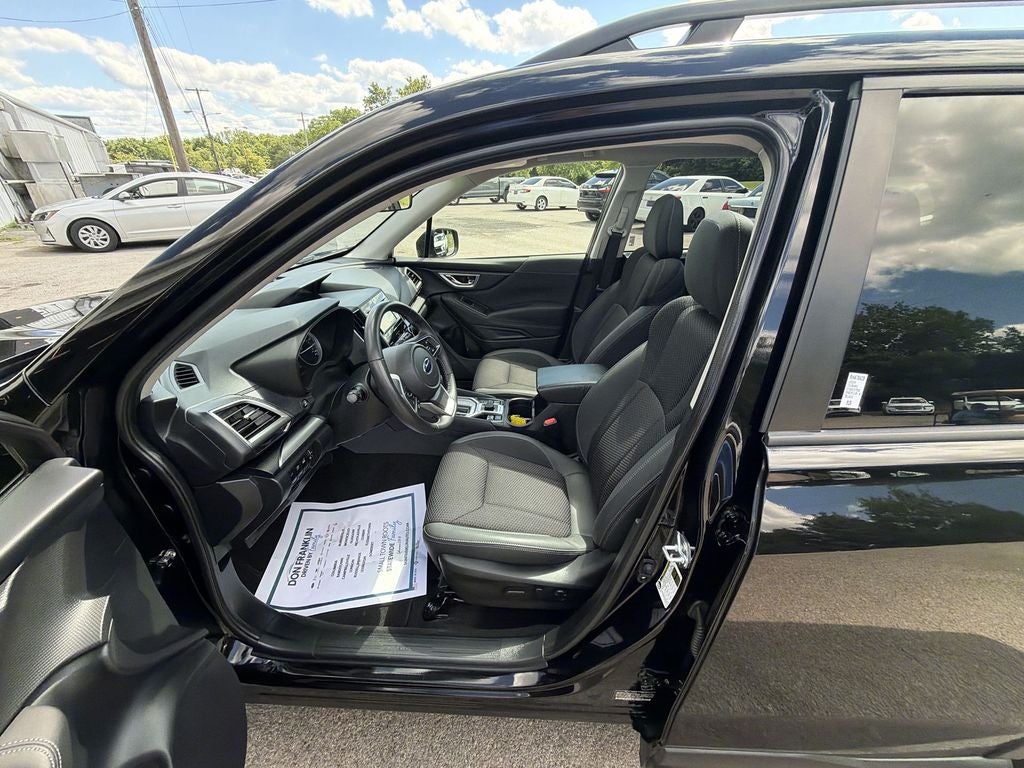 2024 Subaru Forester Premium