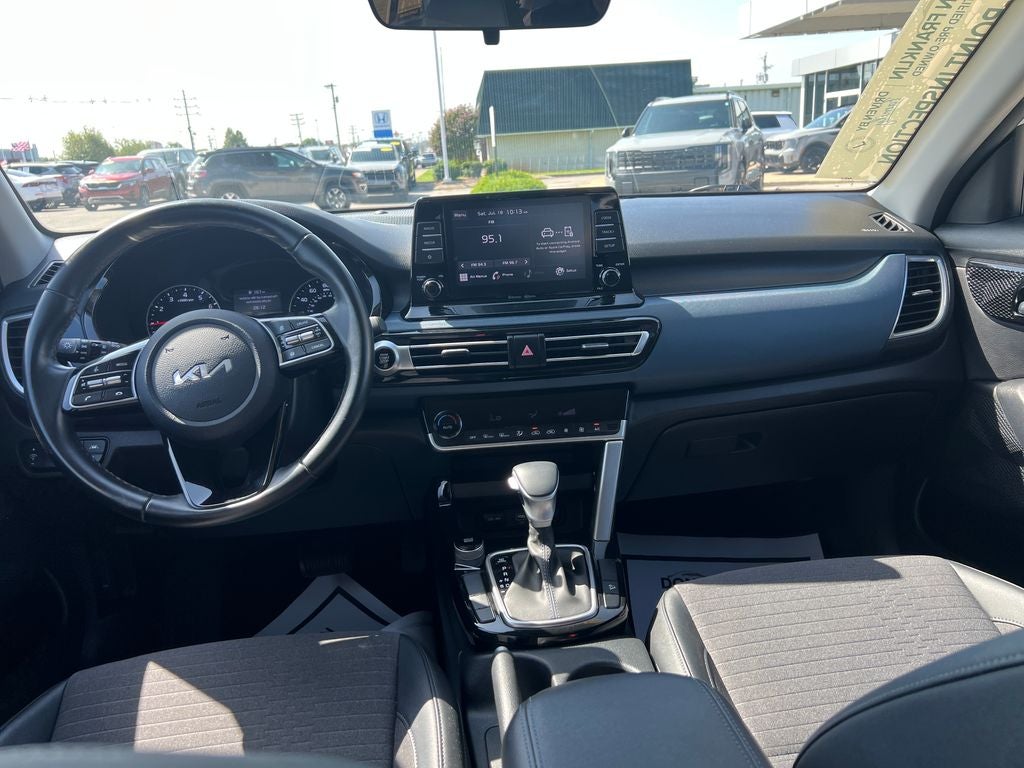 2023 Kia Seltos S