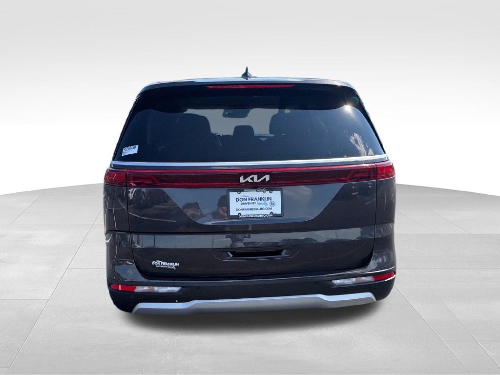 2023 Kia Carnival EX