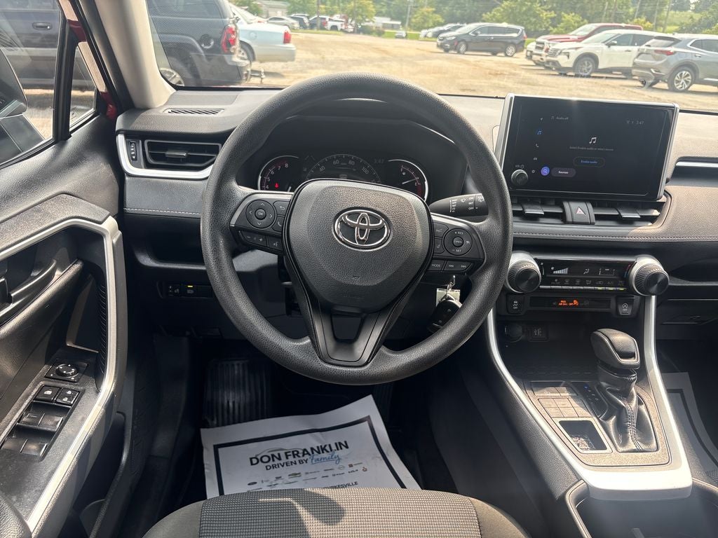 2024 Toyota RAV4 LE