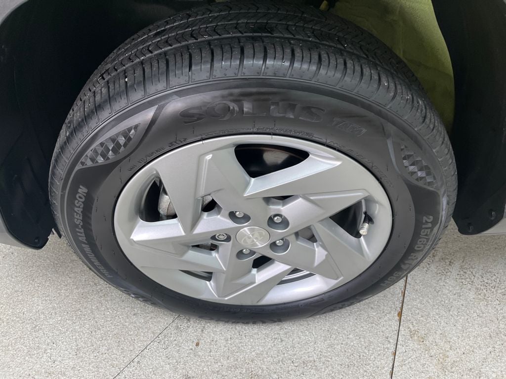 2025 Hyundai Kona SE