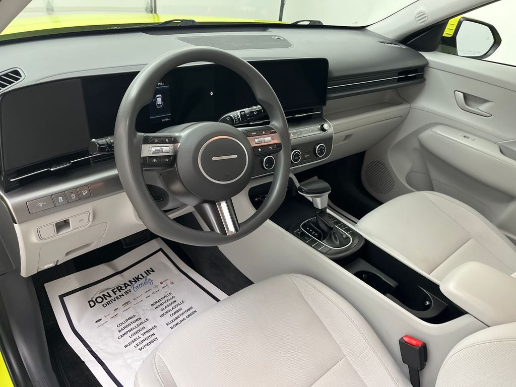 2025 Hyundai Kona SE