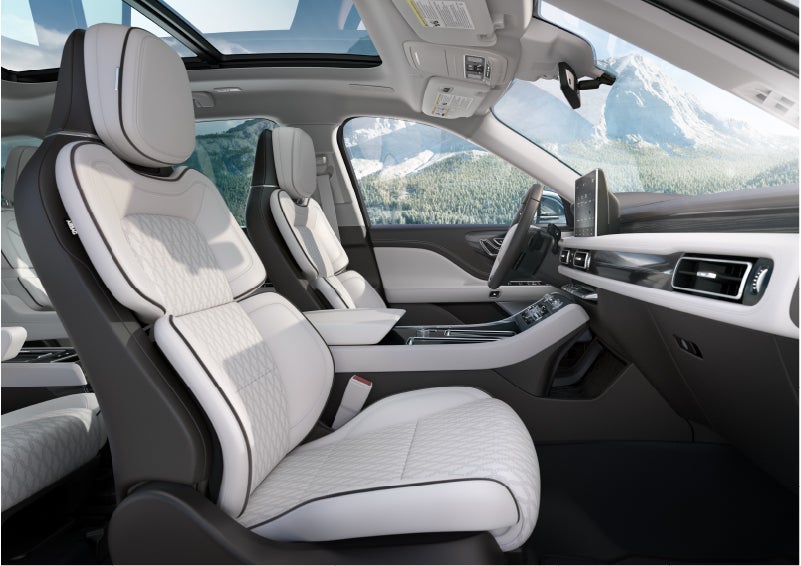 The interior of a Lincoln Aviator® Black Label model is shown in the Chalet theme | Don Franklin Lincoln Elizabethtown in Elizabethtown KY