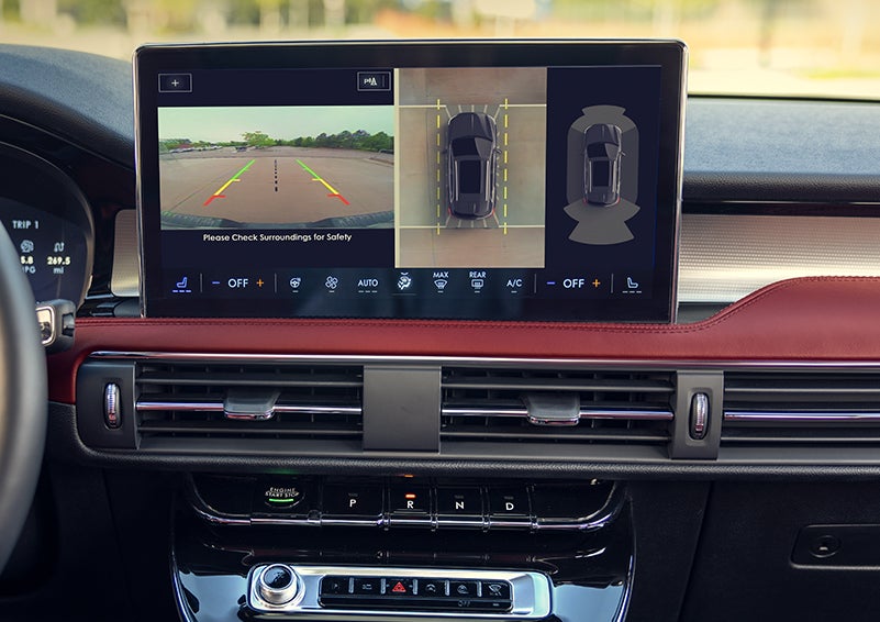 The large center touchscreen of a 2024 Lincoln Corsair® SUV is shown. | Don Franklin Lincoln Elizabethtown in Elizabethtown KY