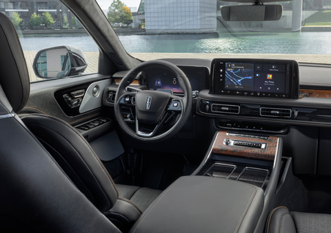 The interior of the 2025 Lincoln Aviator® SUV is shown parked with a view of a harbor through the windshield. | Don Franklin Lincoln Elizabethtown in Elizabethtown KY