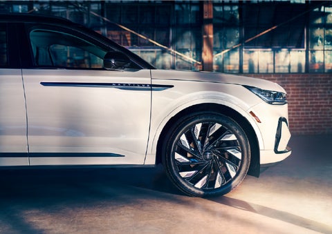 The wheels of the available Jet Appearance Package are highlighted. | Don Franklin Lincoln Elizabethtown in Elizabethtown KY