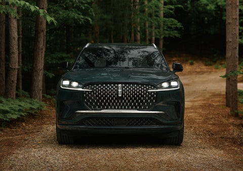 The front grille of a 2027 Lincoln Aviator® Black Label™ SUV is shown. | Don Franklin Lincoln Elizabethtown in Elizabethtown KY
